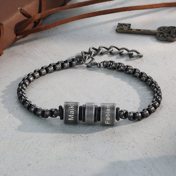 Greyish Vintage Engraved Stainless Steel Bracelet with Five Engravings - Herzschmuck